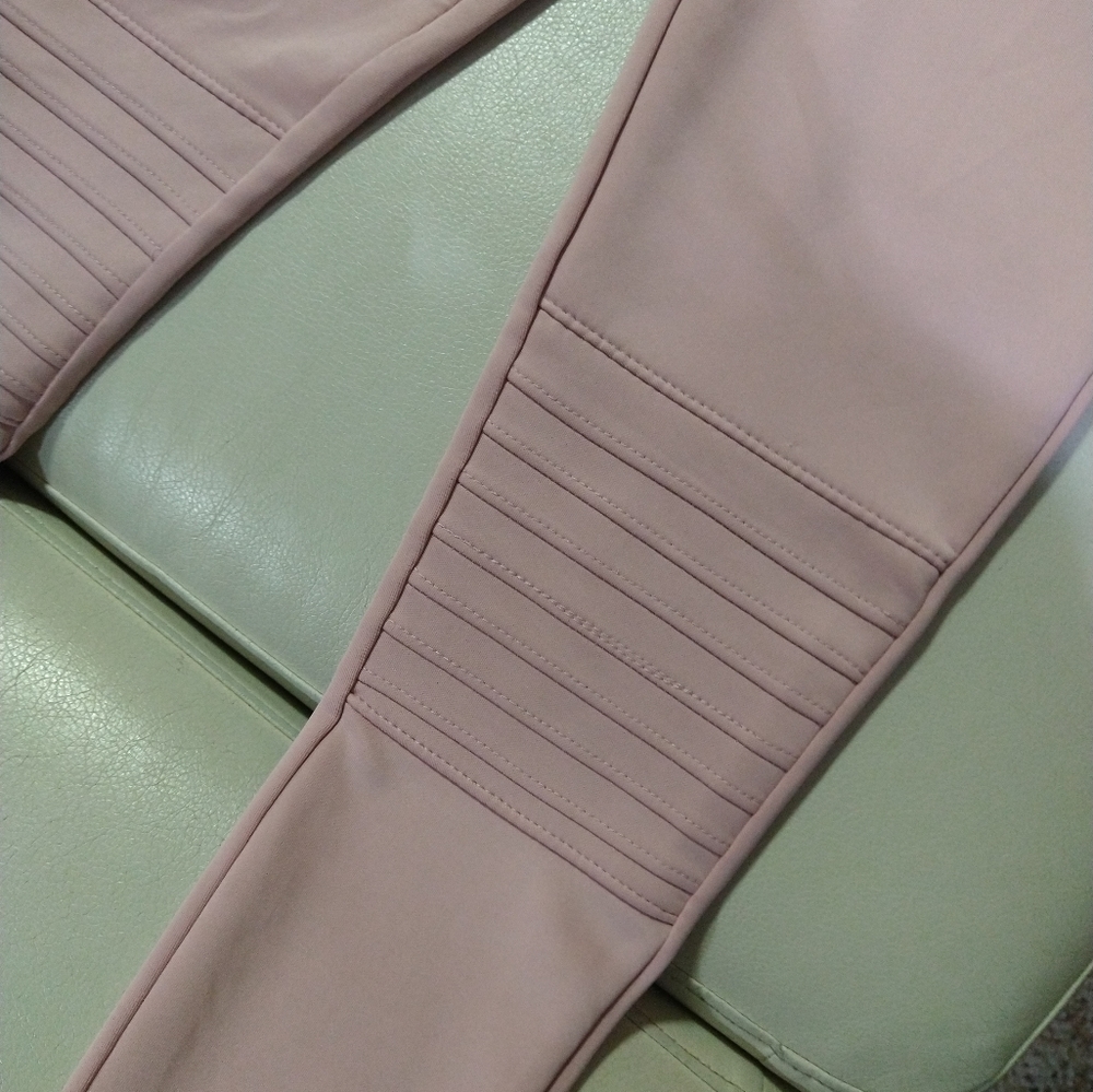 ๐ Revamped Skinny Moto Dress Leggings โ Size XS โ NWT - Picture 4 of 16
